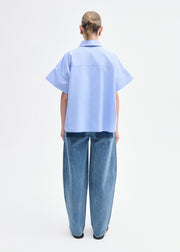 Boxy Short Sleeve Shirt in Cotton Poplin - Blue - CO Collections